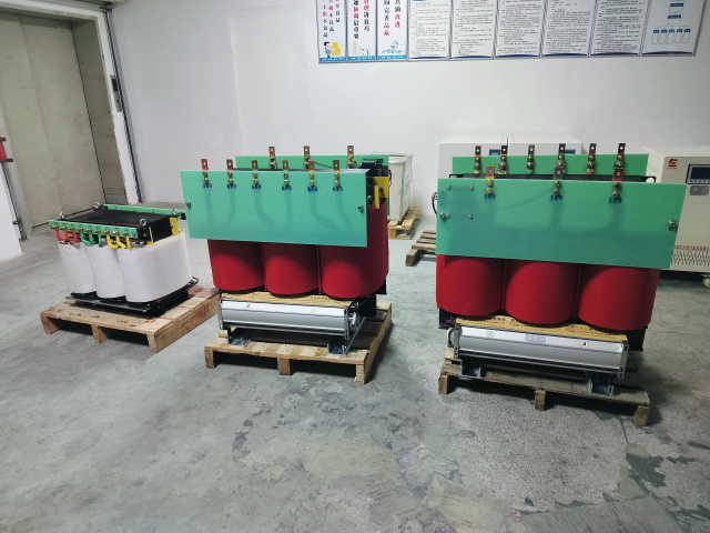 城东KS11-1000KVA矿用变压器